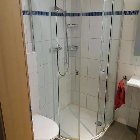 Apartament Uf Em Stutz 2 *